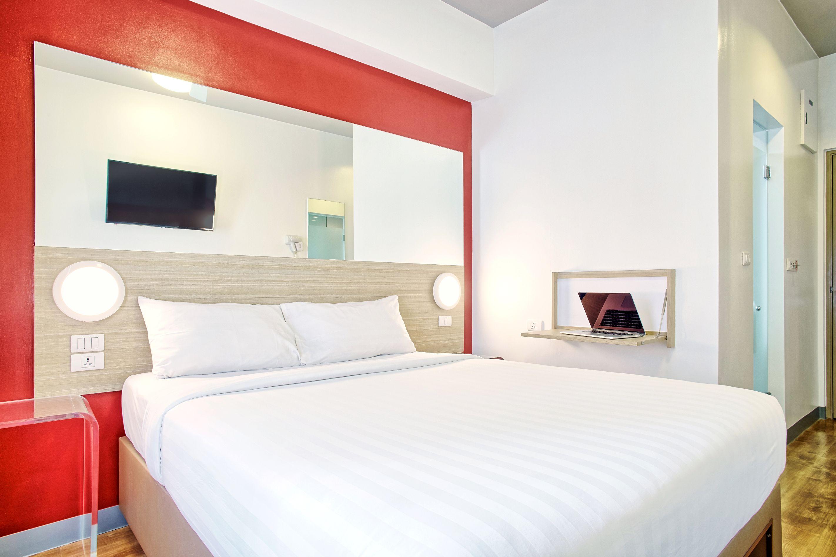 Red Planet Makati Amorsolo Makati City Eksteriør bilde