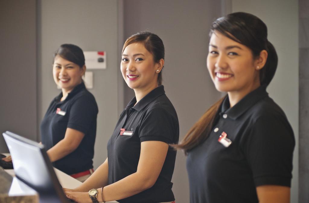 Red Planet Makati Amorsolo Makati City Eksteriør bilde