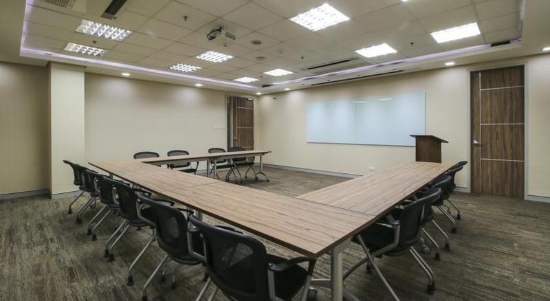 Red Planet Makati Amorsolo Makati City Eksteriør bilde